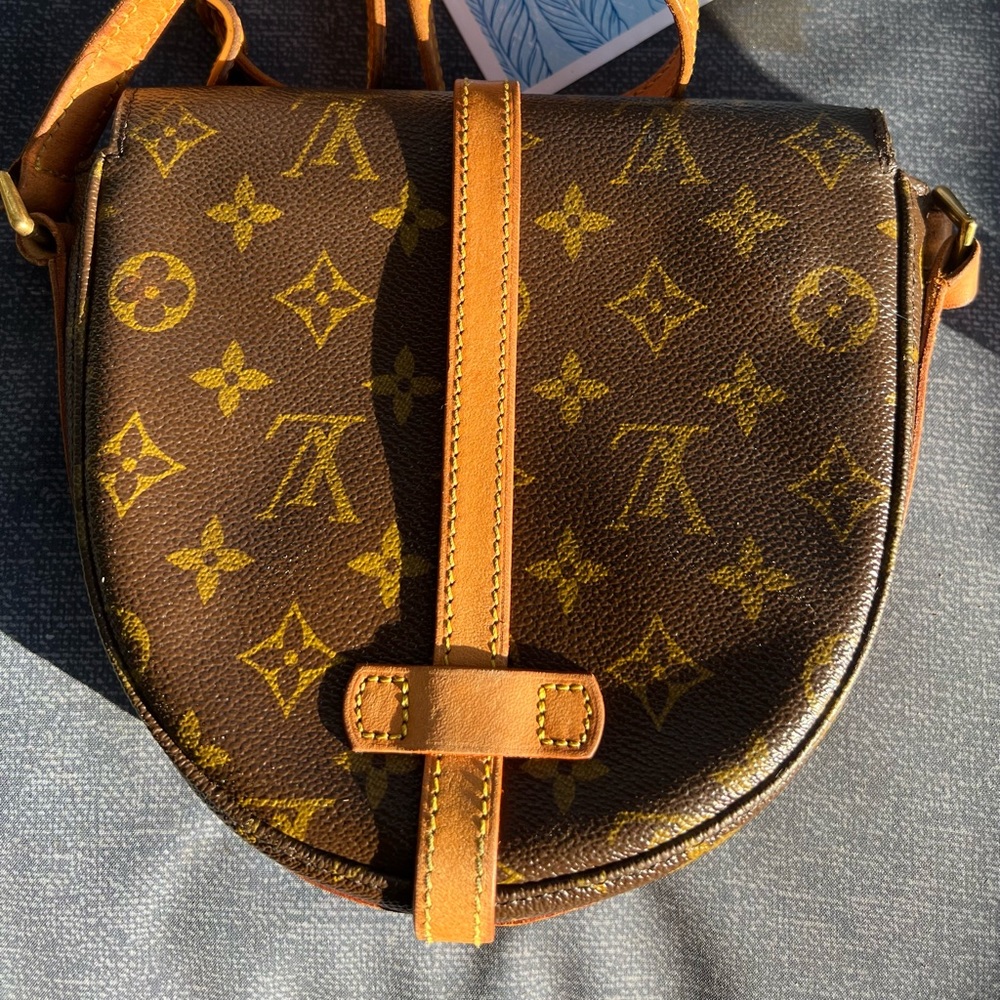 Louis Vuitton Chantilly PM - Picture 3 of 16
